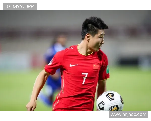 如何通过正确方式获得足球球星签名足球并保证签名持久与保值